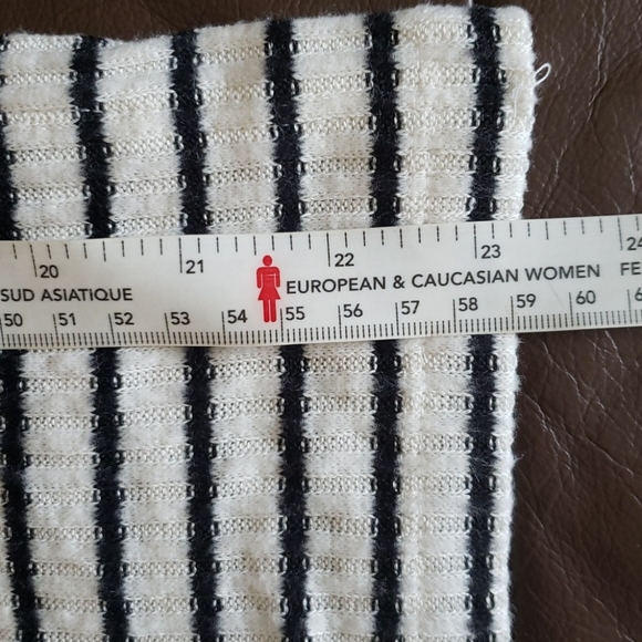 Maurices 24/7 white black striped mock neck dolman womens long sleeve top sz M - Picture 11 of 13